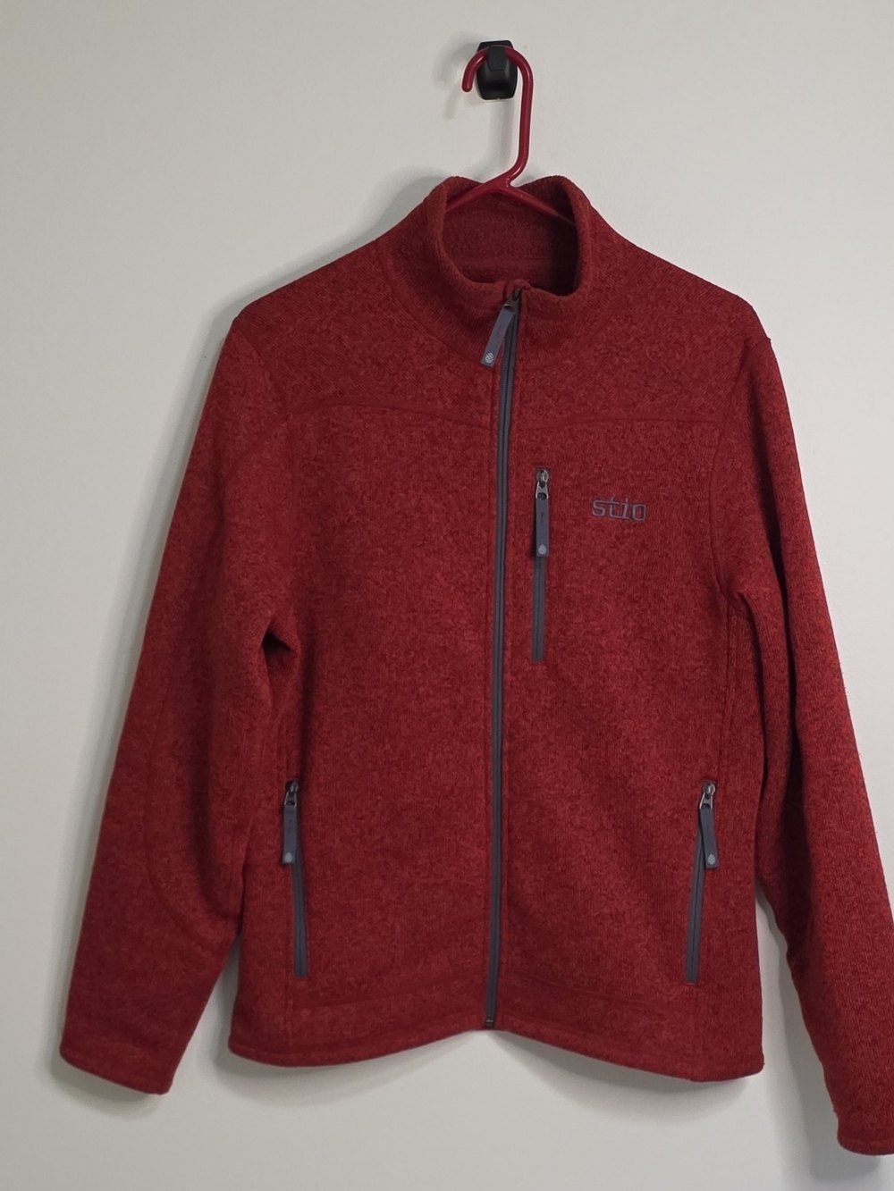 Stio Men’s M Regular Red Full Zip Mock Neck Knit Sweater with Pockets